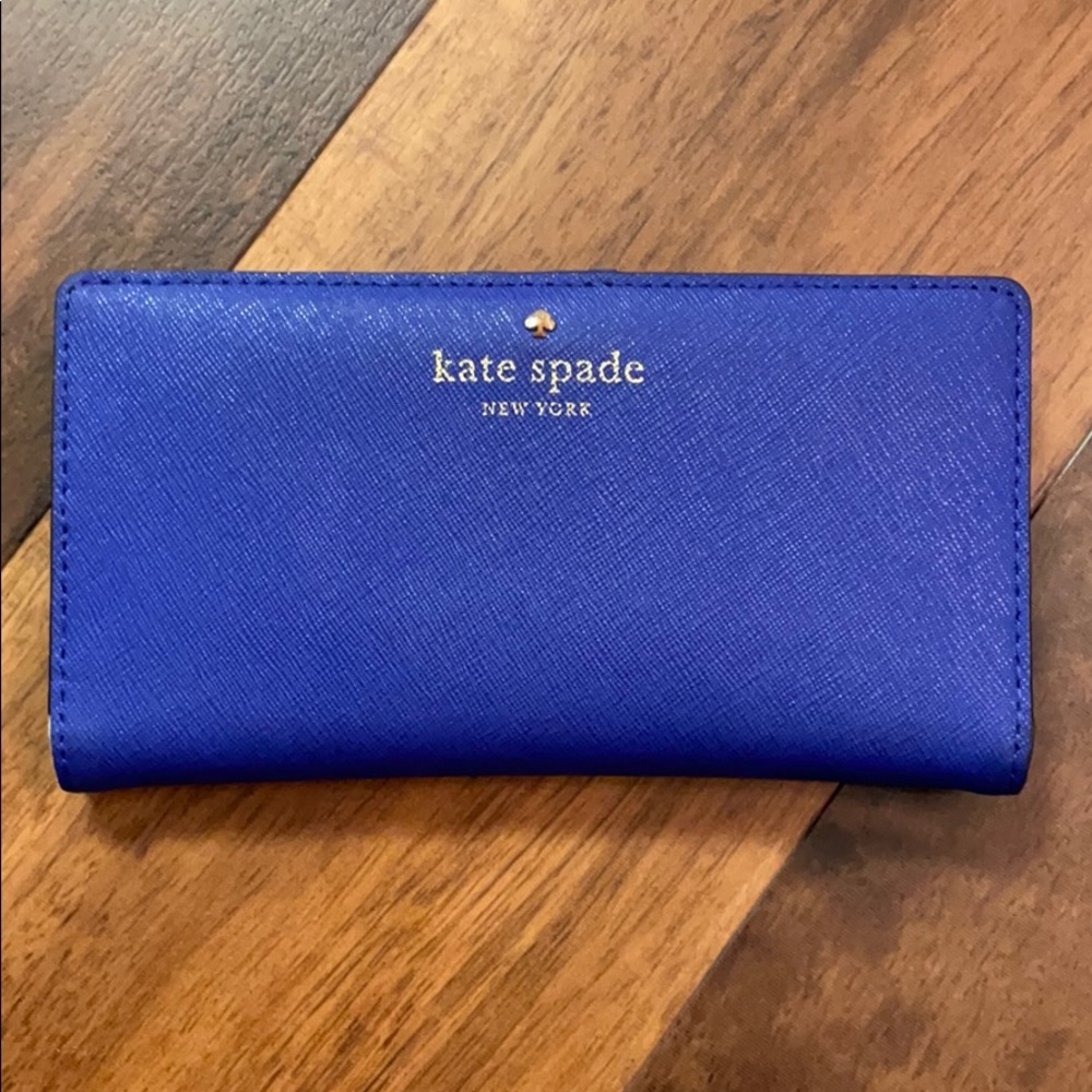 kate spade slim bifold wallet